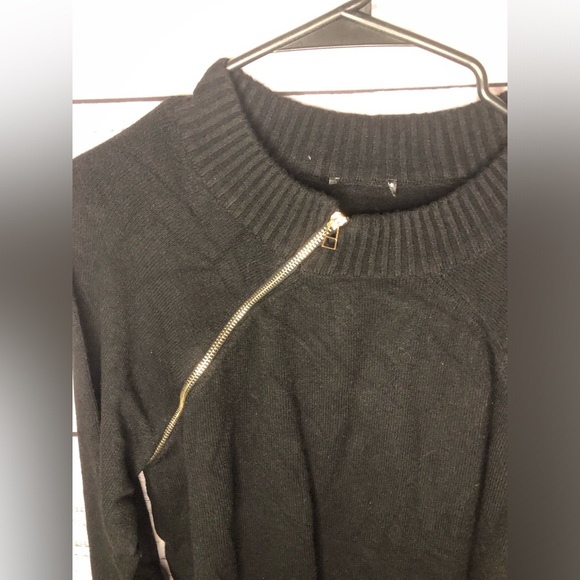 Zipper Neck Sweater - Picture 6 of 9